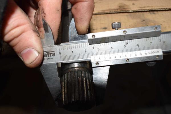 CARDAN DROIT CITROEN JUMPY / PEUGEOT EXPERT / FIAT SCUDO 2007-2016 1.6HDI - Vue 3